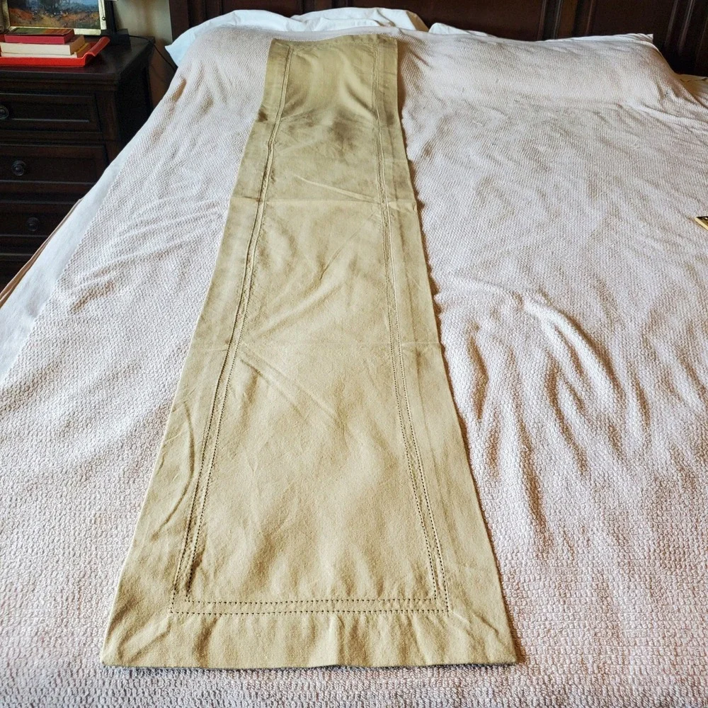 Palm Restaurant Tan‎ 100% Cotton Hemstitch Table Runner 16x72 Classic Steakhouse
